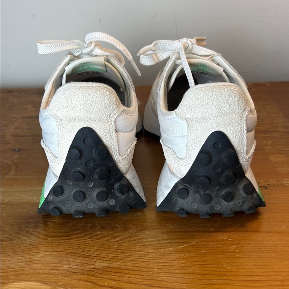 Women’s New Balance 327 Sneakers 🍀 Lime Leaf + Hot Mango Colorway w: Box Size 8 - Picture 10 of 10